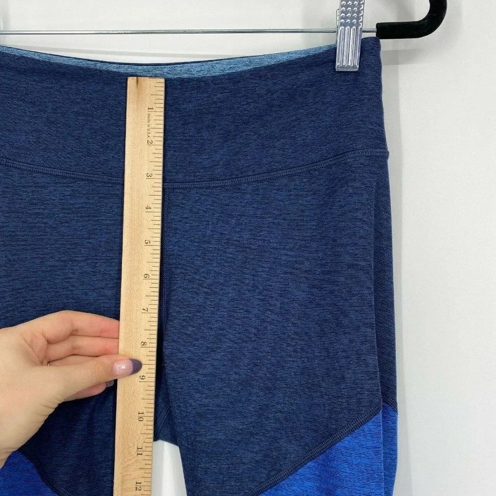 Outdoor Voices Springs 7/8 Tri-Color Leggings Size Small Stretch Cropped Workout - Picture 9 of 10